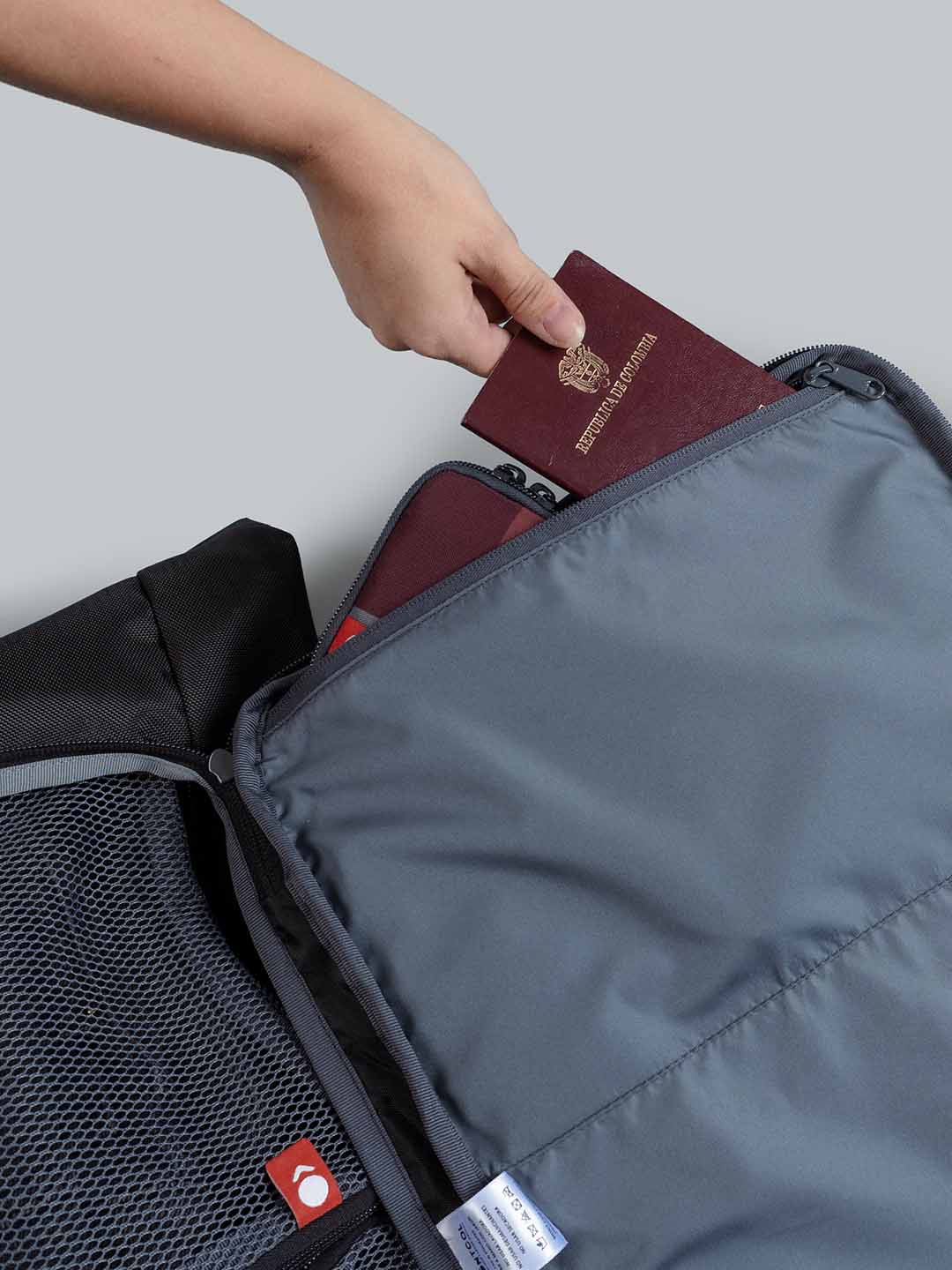 Bolsillo pasaporte morral de viaje Mont 30L